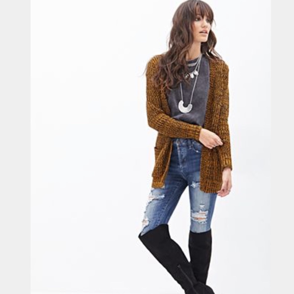 Long Cardigan - Picture 2 of 4